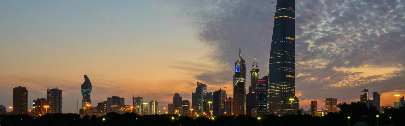 Modern Luxury at Al Hamra Tower & Mall