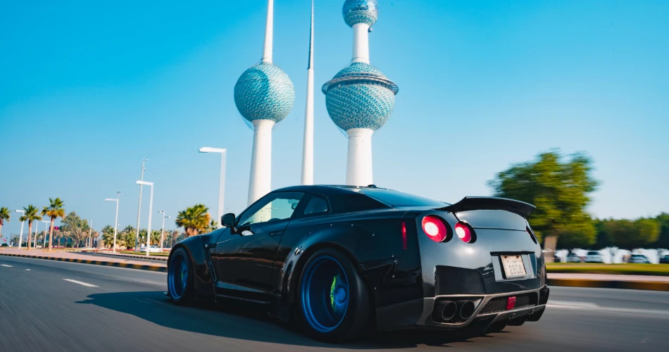 A Day at Kuwait Towers: Views, Dining & More