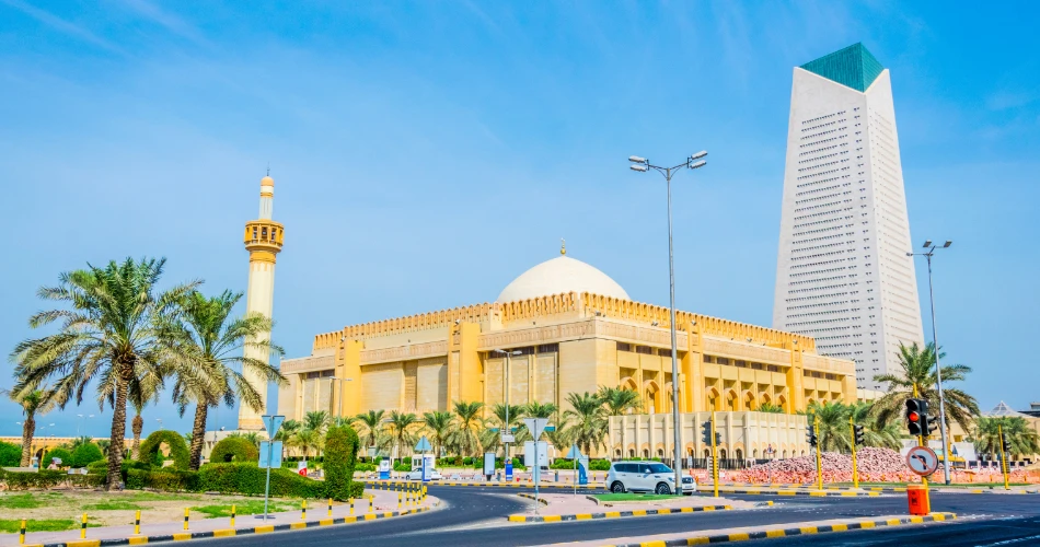 Exploring the Grand Mosque of Kuwait