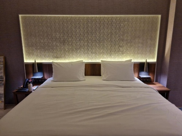 Ocean View Hotel Kuwait image 32