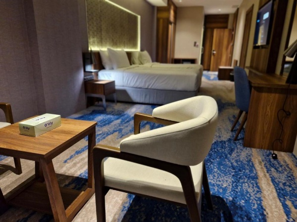 Ocean View Hotel Kuwait image 48
