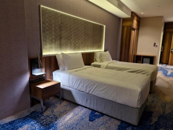 Ocean View Hotel Kuwait image 50